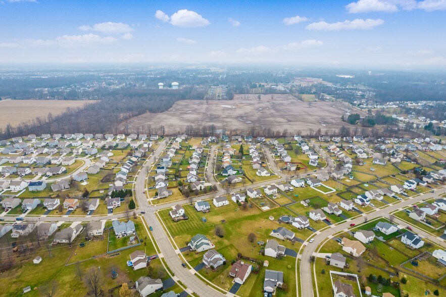 7470 Summit Rd SW, Pataskala, OH à vendre - Photo de l’immeuble – Image 2 sur 16