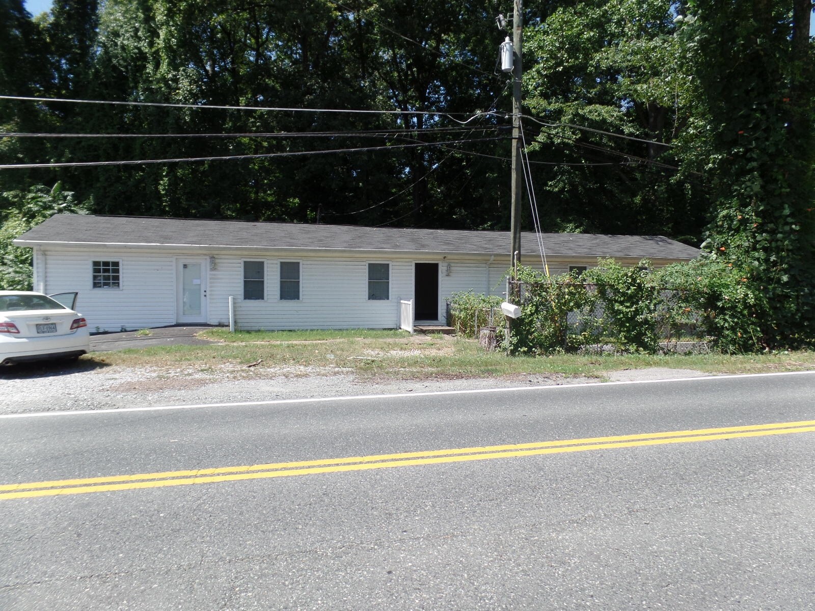 19002 Fuller Heights Rd, Triangle, VA à vendre Photo principale– Image 1 sur 2