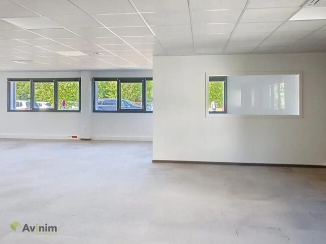 Plus de détails pour Bureau à louer
