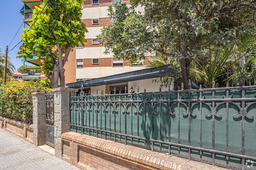 Local commercial dans Málaga, Málaga à vendre - Photo de l’immeuble – Image 2 sur 6