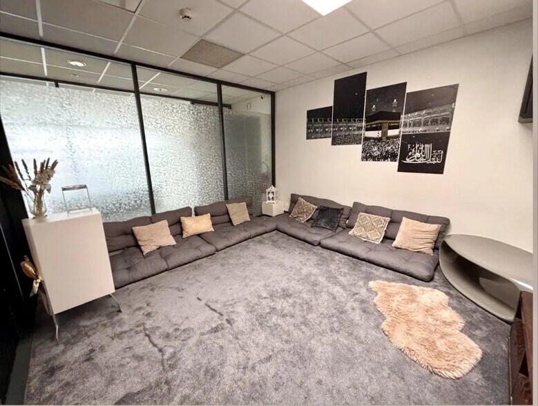 124 Rue Salvador Allendé, Bezons à louer - Photo de l’immeuble – Image 3 sur 5