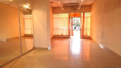 Avenida Rigoberta Menchú, 9, Getafe, Madrid à louer Photo intérieure– Image 2 sur 8