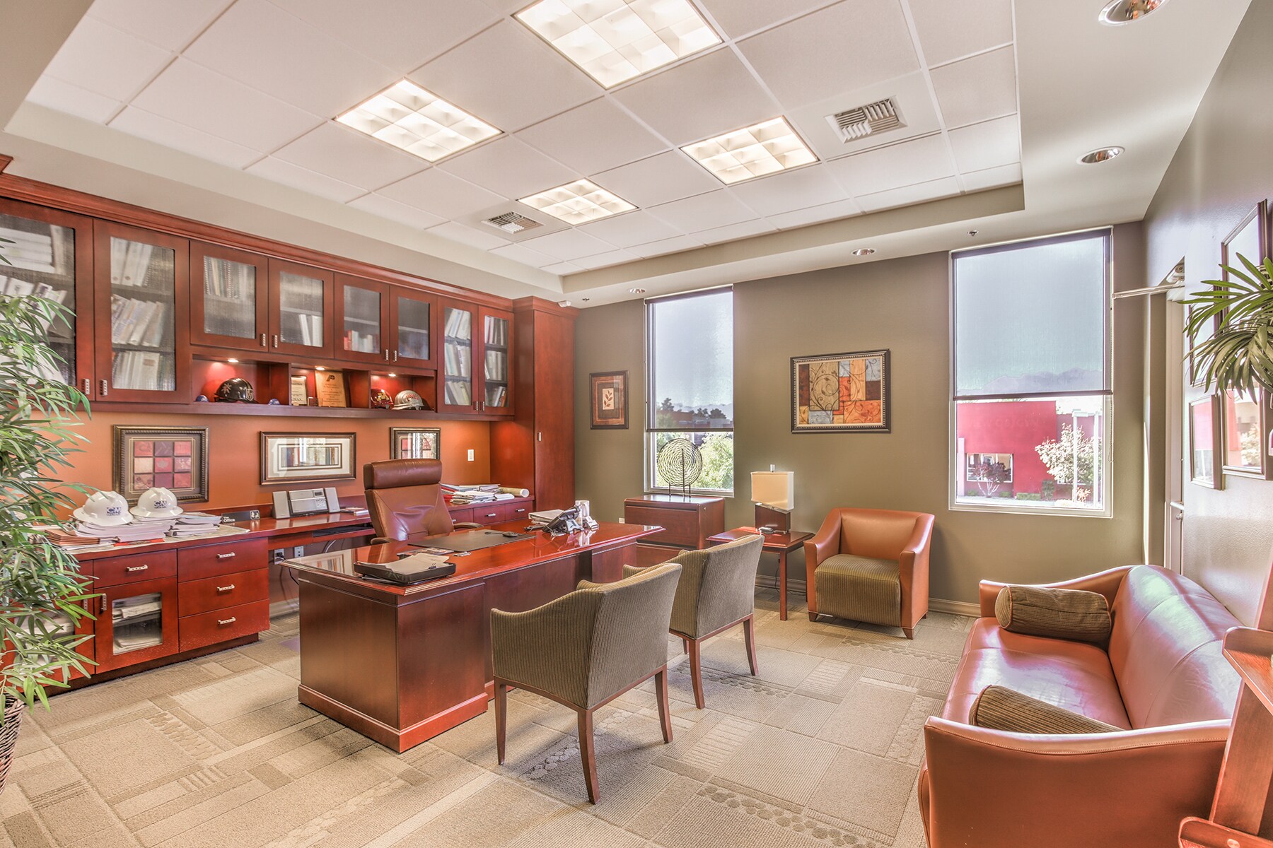 6960 Smoke Ranch Rd, Las Vegas, NV à vendre Photo intérieure– Image 1 sur 4