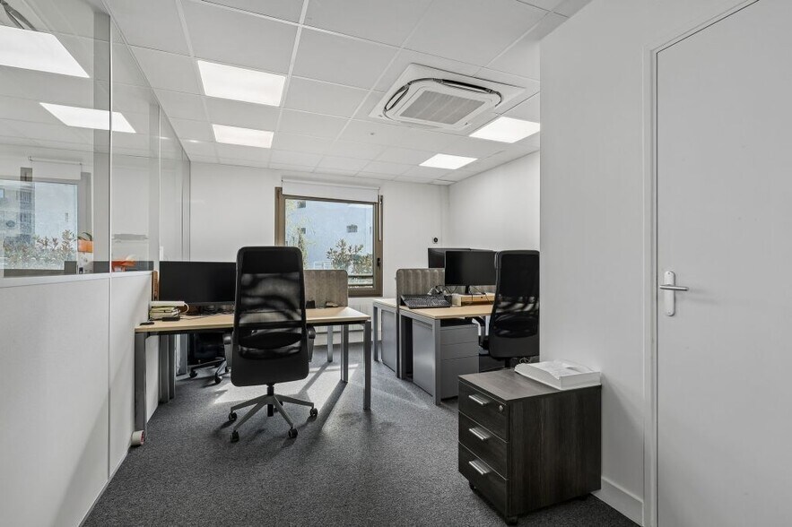 16 Rue De Solferino, Boulogne-Billancourt à louer - Photo de l’immeuble – Image 3 sur 5
