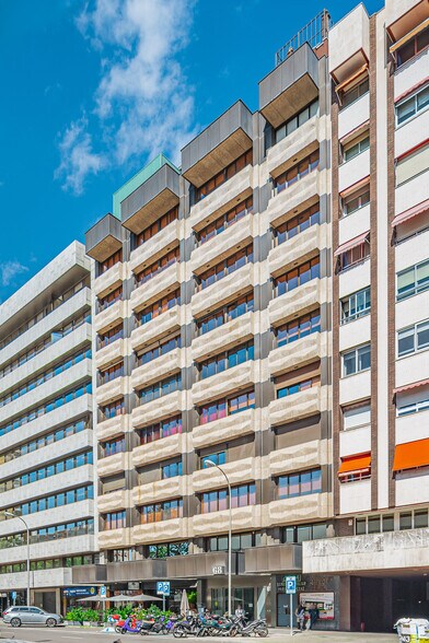 Calle de Orense, 68, Madrid, Madrid à louer - Plan d’étage – Image 2 sur 3