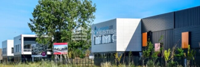 Plus de détails pour Local d’activités à vendre