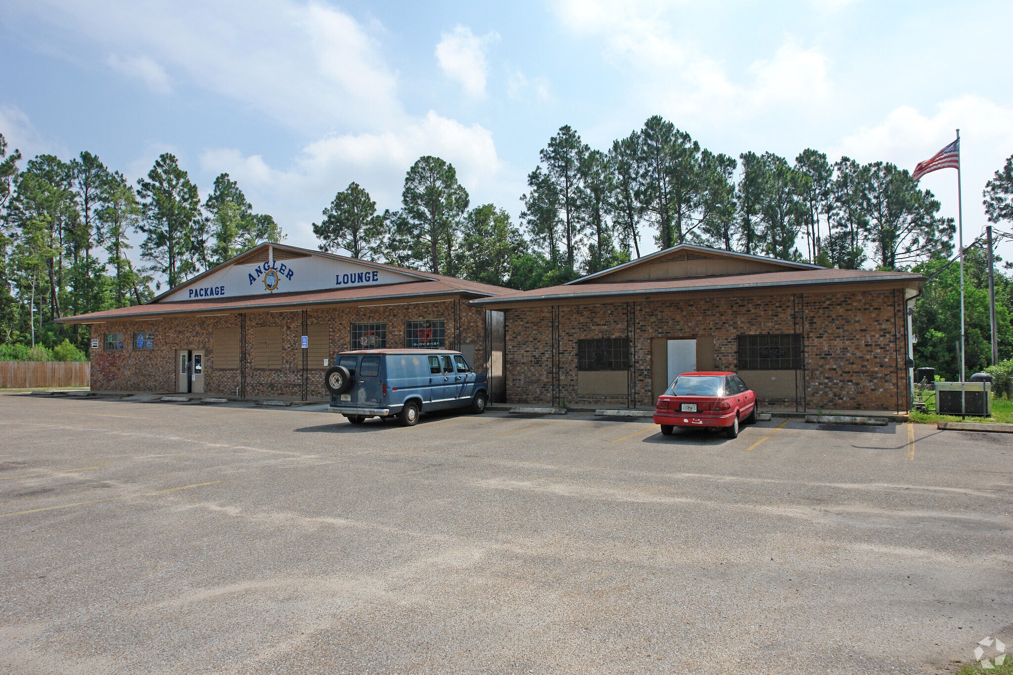 1800 Patricia Dr, Pensacola, FL à vendre Photo principale– Image 1 sur 34