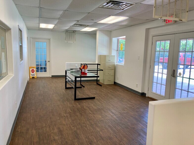 5312 Elm St, Houston, TX à louer - Photo de l’immeuble – Image 3 sur 15