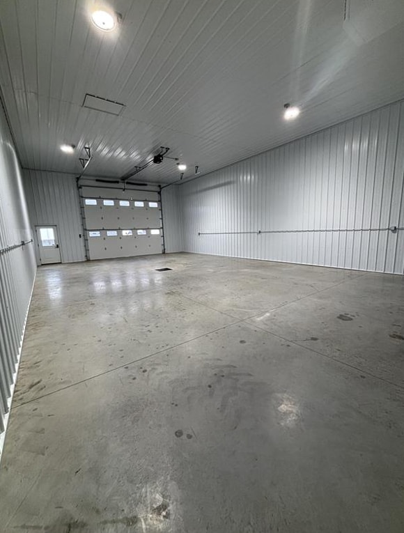 20557 Grace Ave, Pierre, SD à louer Photo intérieure– Image 1 sur 3
