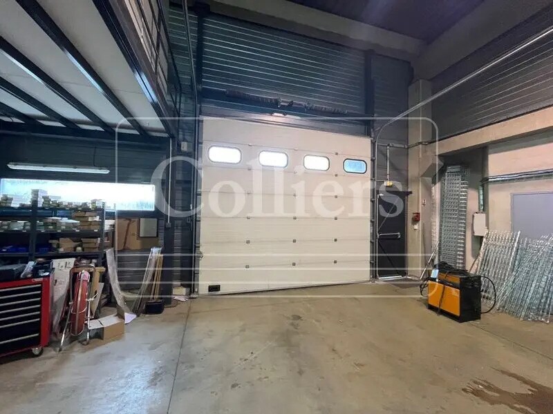 Bureau dans Saint-Victoret à louer Photo de l’immeuble– Image 1 sur 8