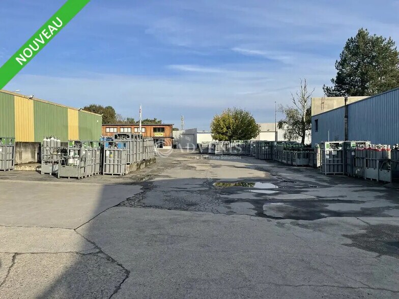 Local d'activités dans Cestas à vendre - Photo de l’immeuble – Image 3 sur 10