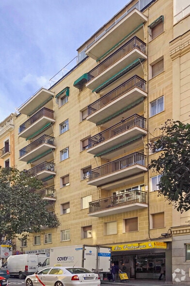 Calle de Toledo, 109, Madrid, Madrid à vendre - Photo de l’immeuble – Image 2 sur 2