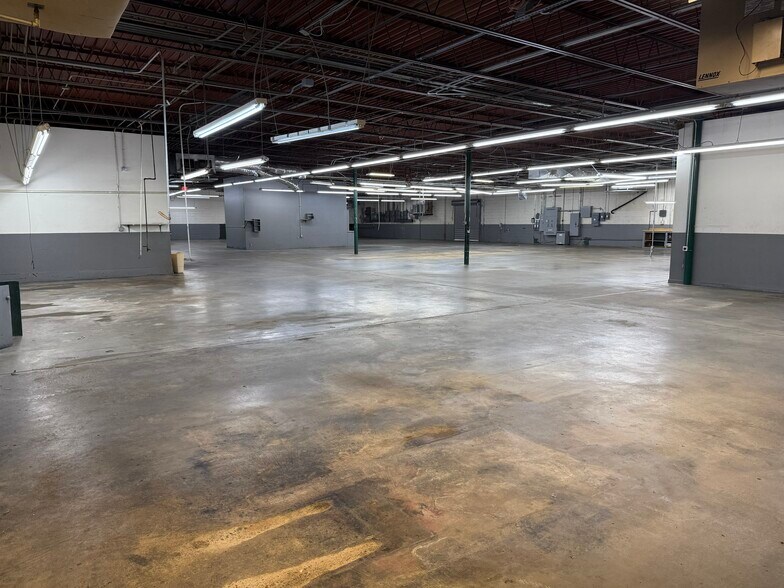 4150 E 43rd St, North Little Rock, AR à louer - Photo de l’immeuble – Image 3 sur 14