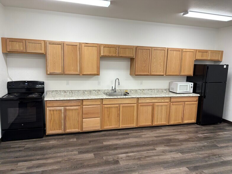 2504 Manufacturing Ln, Richland, WA à louer - Photo de l’immeuble – Image 3 sur 14