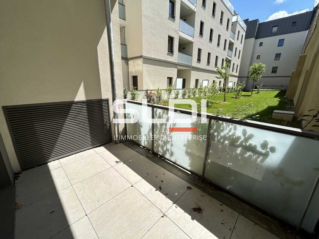 Rue Gantillon, Villefranche-sur-Saône à louer Photo de l’immeuble– Image 1 sur 6