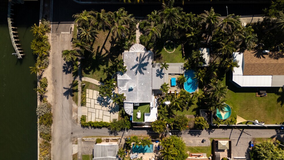701 Hollywood Blvd, Hollywood, FL à vendre - Photo de l’immeuble – Image 2 sur 26