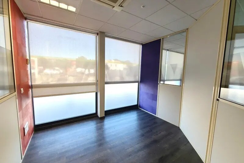 Bureau dans Sète à louer - Photo de l’immeuble – Image 2 sur 6