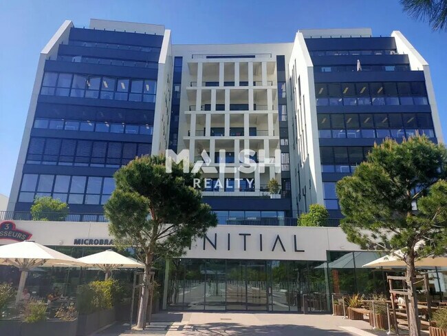 Plus de détails pour Bureau à vendre