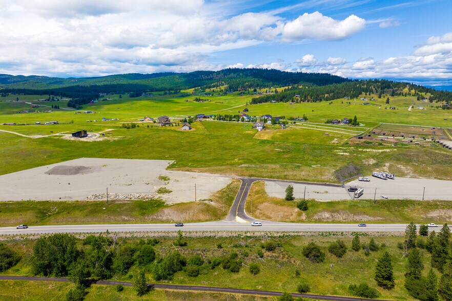 2621 U.S. 2 W hwy, Kalispell, MT à vendre - Photo de l’immeuble – Image 2 sur 19