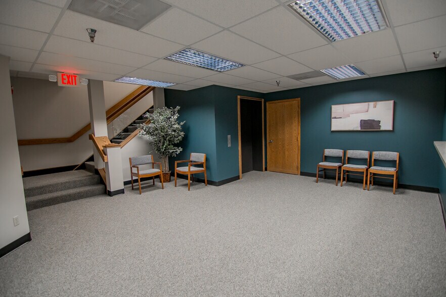 631 Saint Anne St, Rapid City, SD à louer - Photo intérieure – Image 3 sur 27