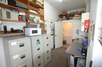 311 Upper Elmers End Rd, Beckenham à louer Photo intérieure– Image 2 sur 6
