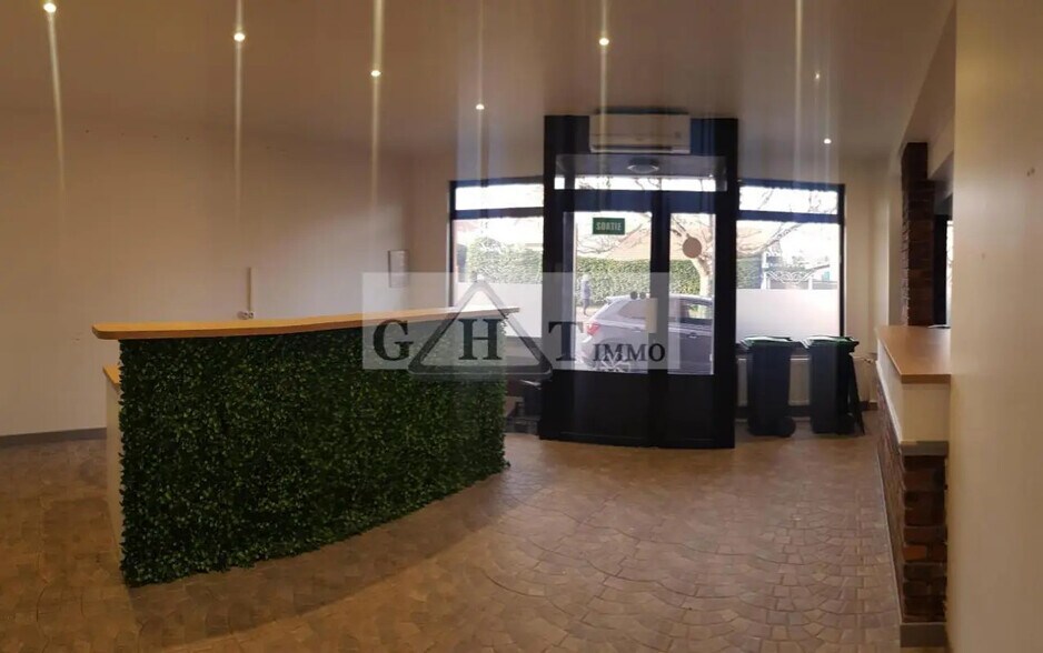 Local commercial dans Athis-Mons à louer - Photo de l’immeuble – Image 2 sur 11