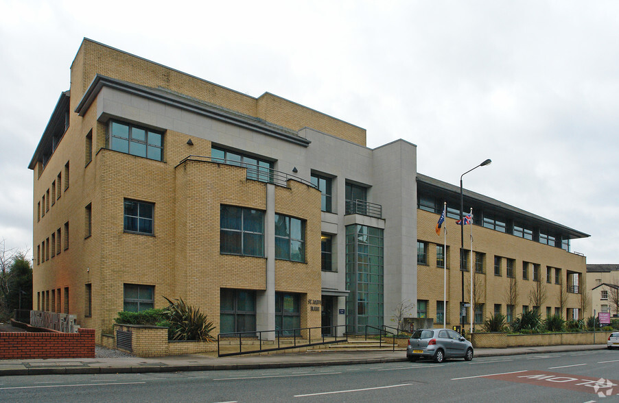 Barrington Rd, Altrincham à louer - Photo de l’immeuble – Image 2 sur 6