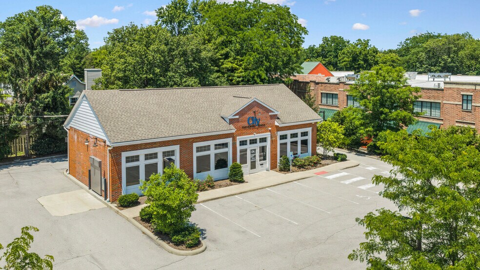 923 N High St, Worthington, OH à vendre - Photo de l’immeuble – Image 2 sur 8