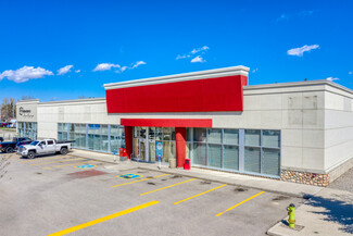 Plus de détails pour 804 Main St SE, Airdrie, AB - Local commercial à vendre