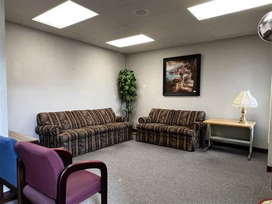 419 Fairview Ave, Ponca City, OK à vendre - Photo intérieure – Image 3 sur 8