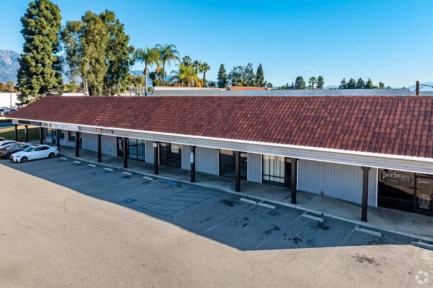 5331 Holt Blvd, Montclair, CA à louer - Photo de l’immeuble – Image 2 sur 4