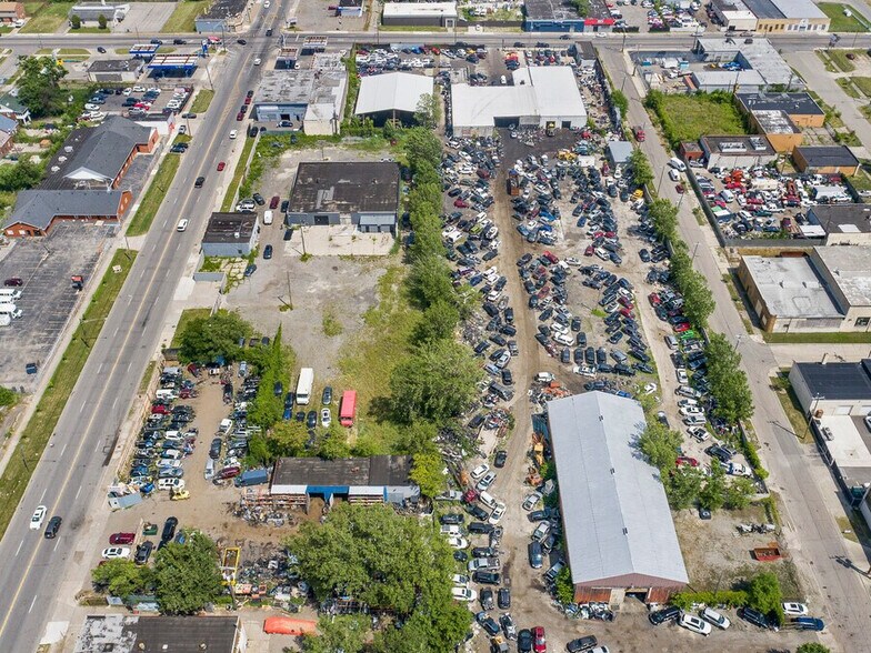 11435 Schaefer Hwy, Detroit, MI à vendre - Photo de l’immeuble – Image 1 sur 53