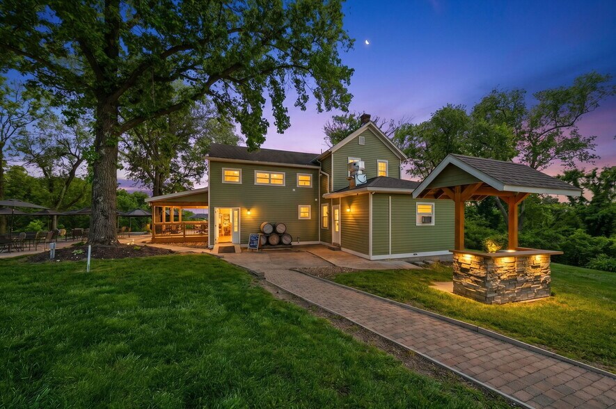 15088 Boone Monument Rd, Marthasville, MO à vendre - Photo de l’immeuble – Image 1 sur 58