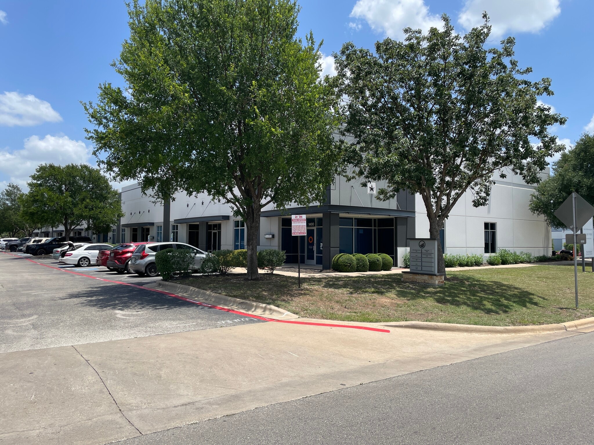 4001 N Mays St, Round Rock, TX à louer Photo de l’immeuble– Image 1 sur 1