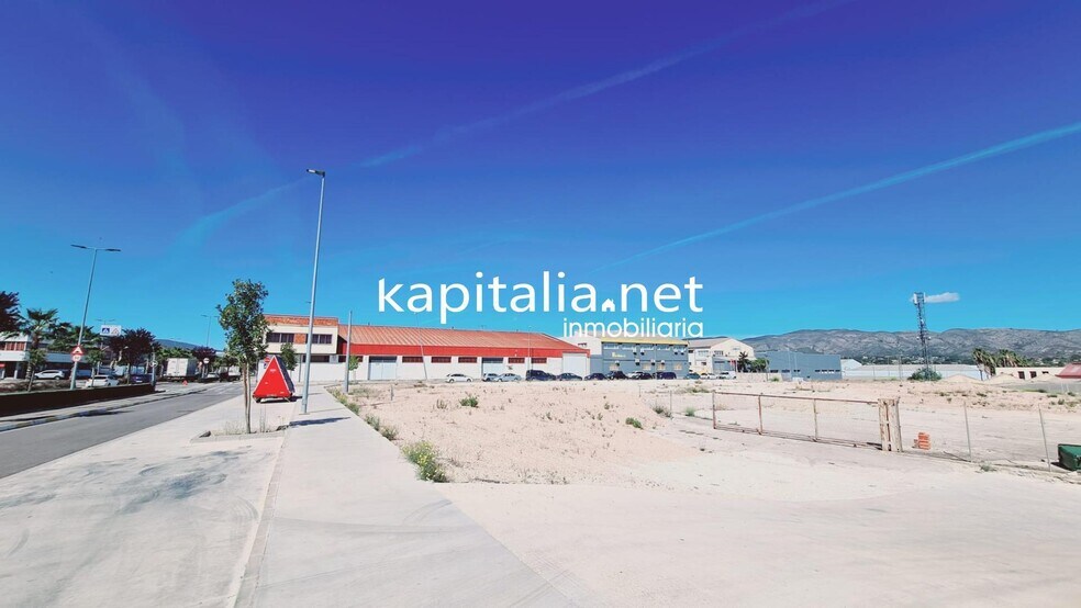 Industriel/Logistique dans Ontinyent, Valencia à vendre - Photo de l’immeuble – Image 1 sur 7