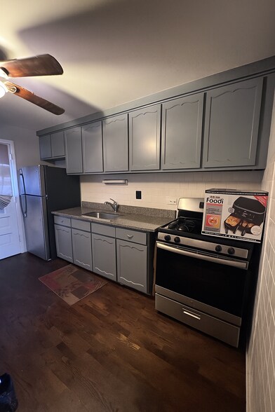 2019 W 111th St, Chicago, IL à vendre - Photo de l’immeuble – Image 3 sur 7