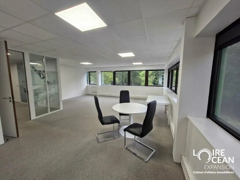 Bureau dans Saint-Herblain à louer - Photo de l’immeuble – Image 2 sur 7