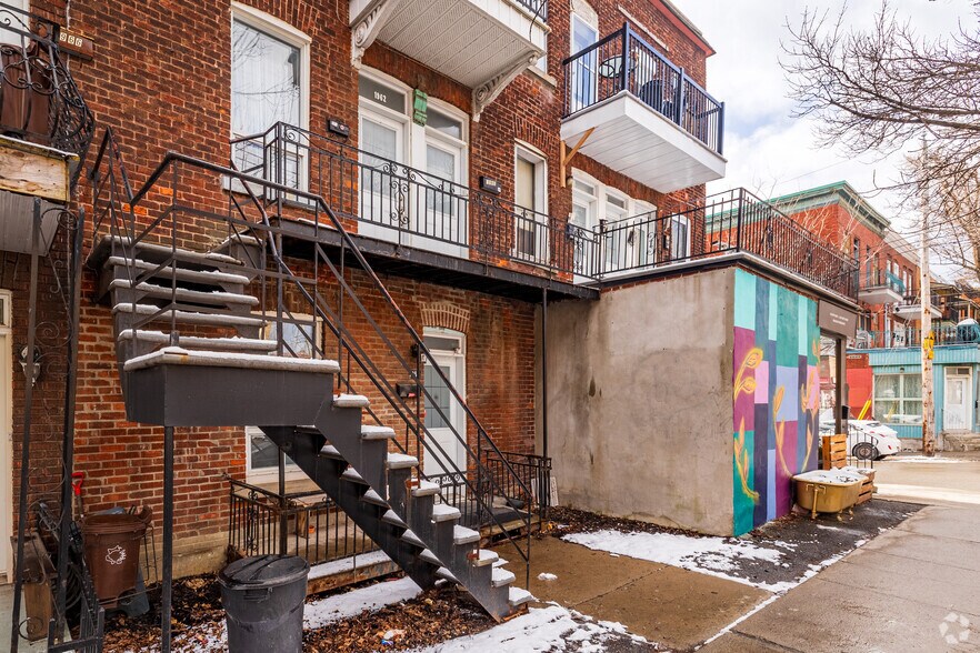 1950-1962 St Gilford, Montréal, QC à vendre - Photo de l’immeuble – Image 3 sur 3