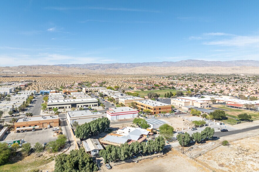 _, Thousand Palms, CA à vendre - Aérien – Image 3 sur 4
