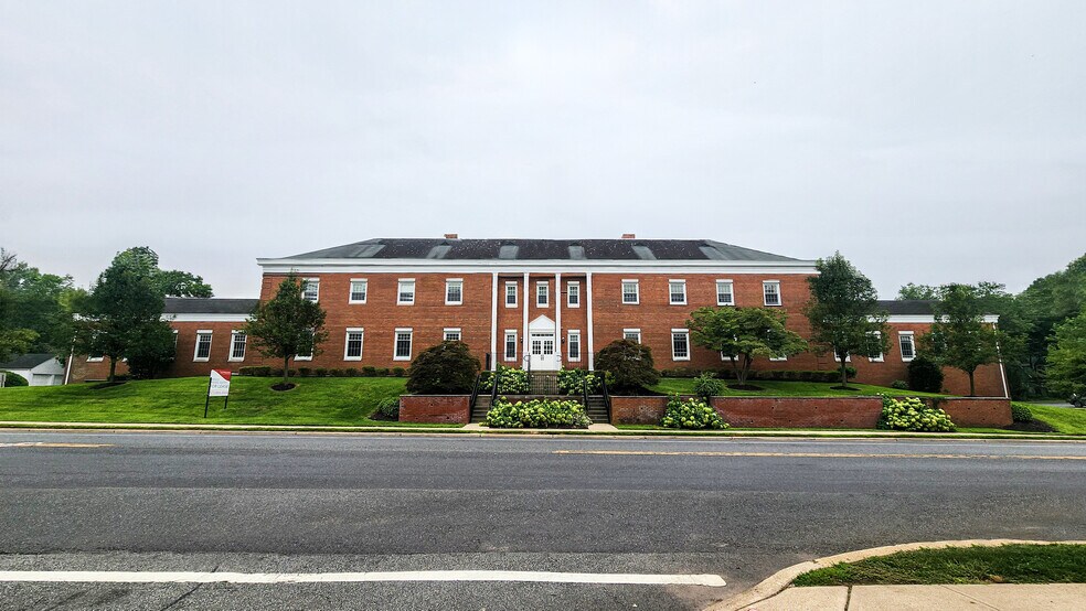 97 Main St, Chatham, NJ à louer - Photo de l’immeuble – Image 1 sur 16