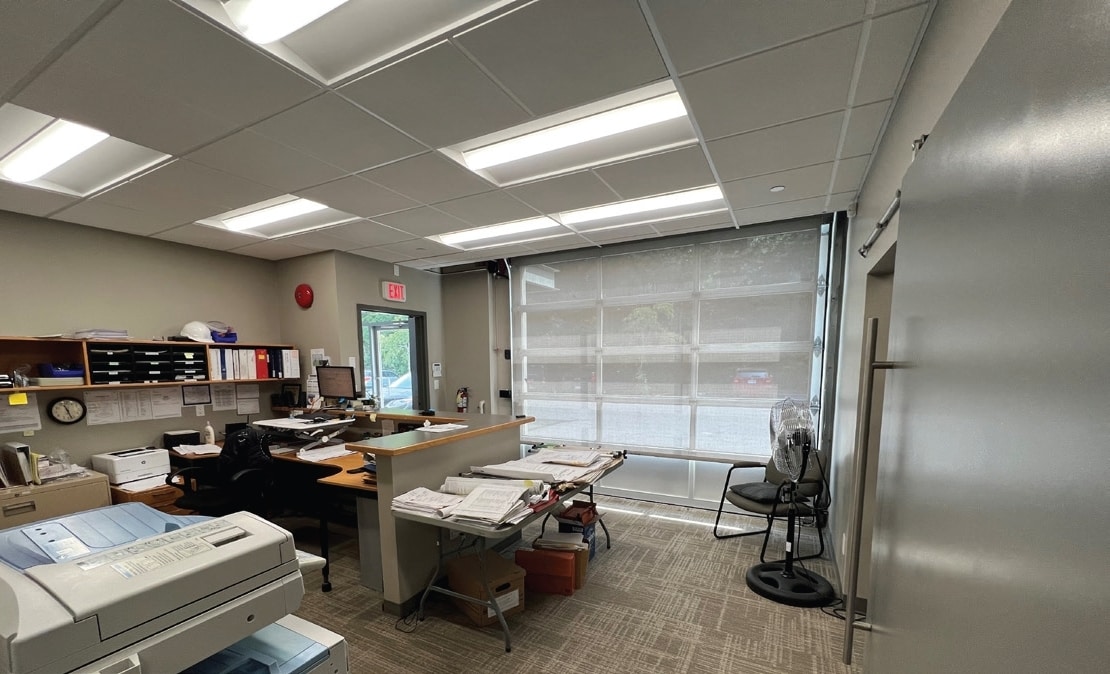 2411 Dollarton Hwy, North Vancouver, BC à louer Photo intérieure– Image 1 sur 4