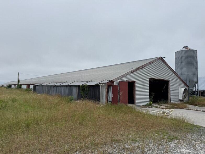 7193 Bullbegger Rd, Withams, VA à vendre - Photo de l’immeuble – Image 2 sur 23