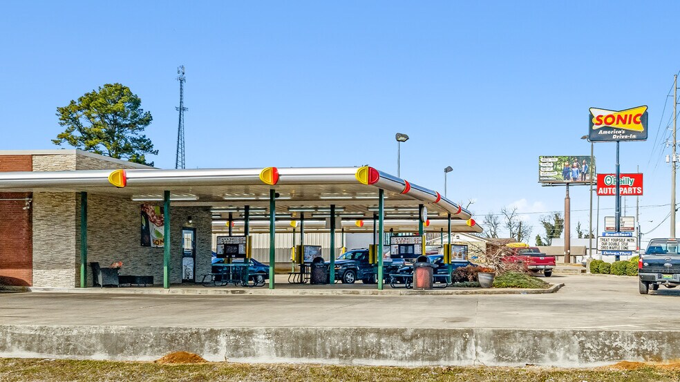 14171 N Highway 231/431, Hazel Green, AL à vendre - Photo de l’immeuble – Image 2 sur 2