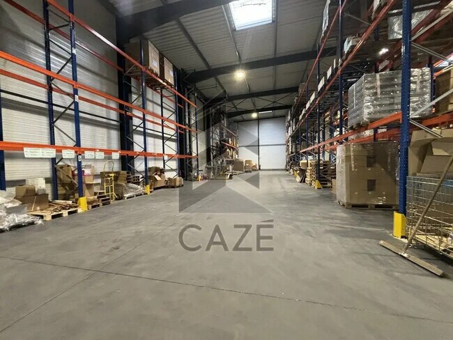 Plus de détails pour Bureau, Industriel/Logistique à louer