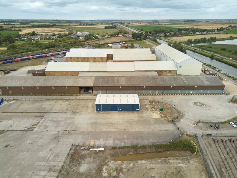 Queen Adelaide Way, Ely à louer - Aérien – Image 3 sur 12