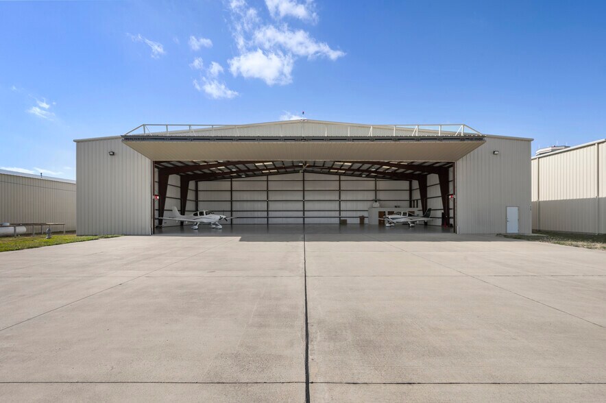 1438 Airport Blvd, Mesquite, TX à vendre - Photo de l’immeuble – Image 3 sur 23