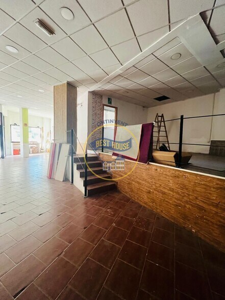 Local commercial dans Ontinyent, Valencia à louer - Photo de l’immeuble – Image 2 sur 8