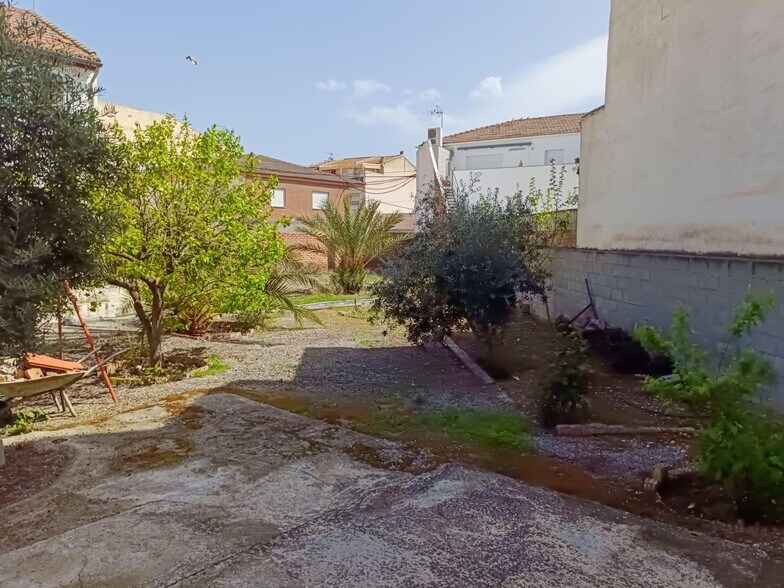 Calle Virgen del Carmen, Churriana de la Vega, Granada à vendre - Photo de l’immeuble – Image 2 sur 12