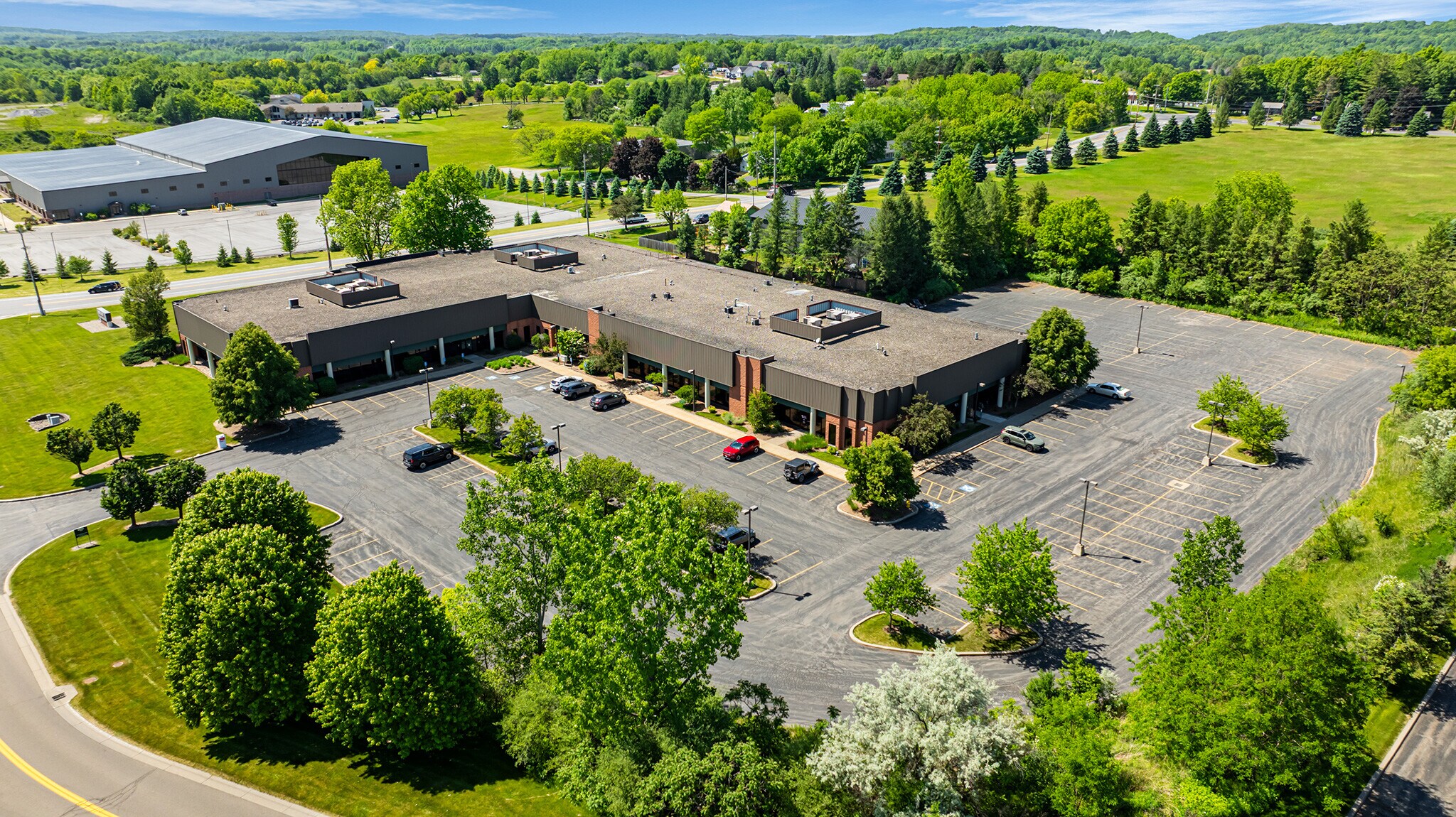 7620 Omnitech Pl, Victor, NY à louer Photo de l’immeuble– Image 1 sur 21