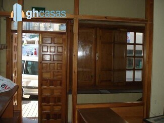 Plus de détails pour Local commercial à vendre